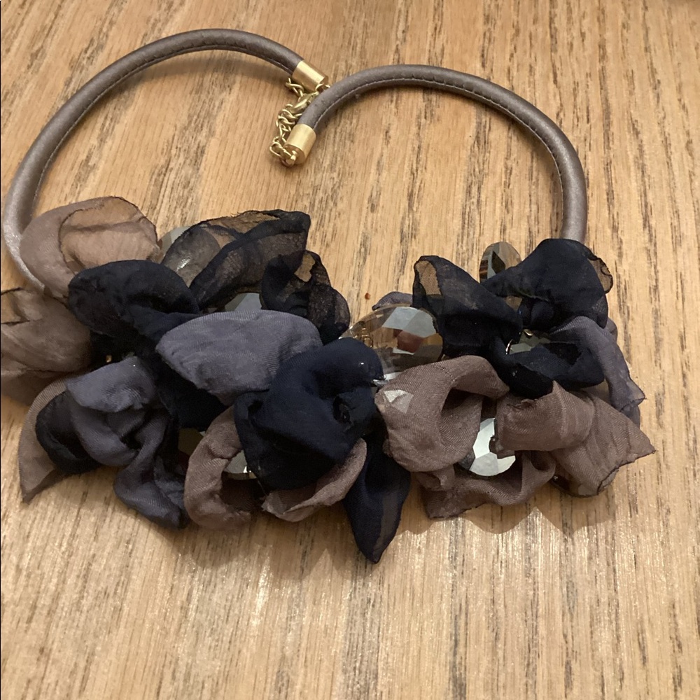 Organza Necklace